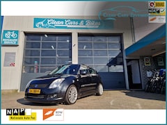 Suzuki Swift - 1.5 Exclusive