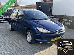 Peugeot 206 - 1.4 One-line 5drs leuke auto nieuwe apk keuring