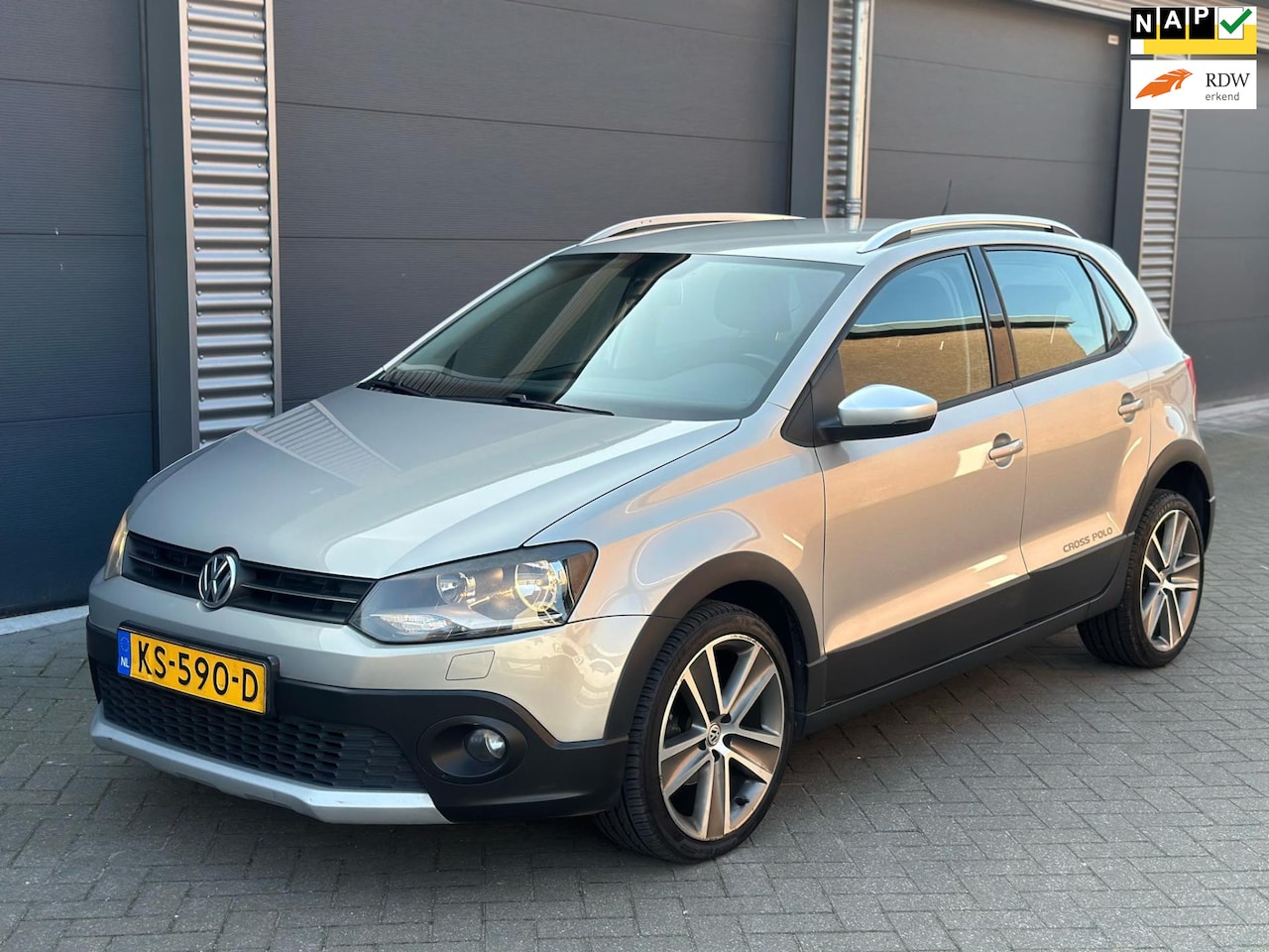 Volkswagen Polo - 1.2-12V CROSSPOLO, airco, 5 deurs - AutoWereld.nl