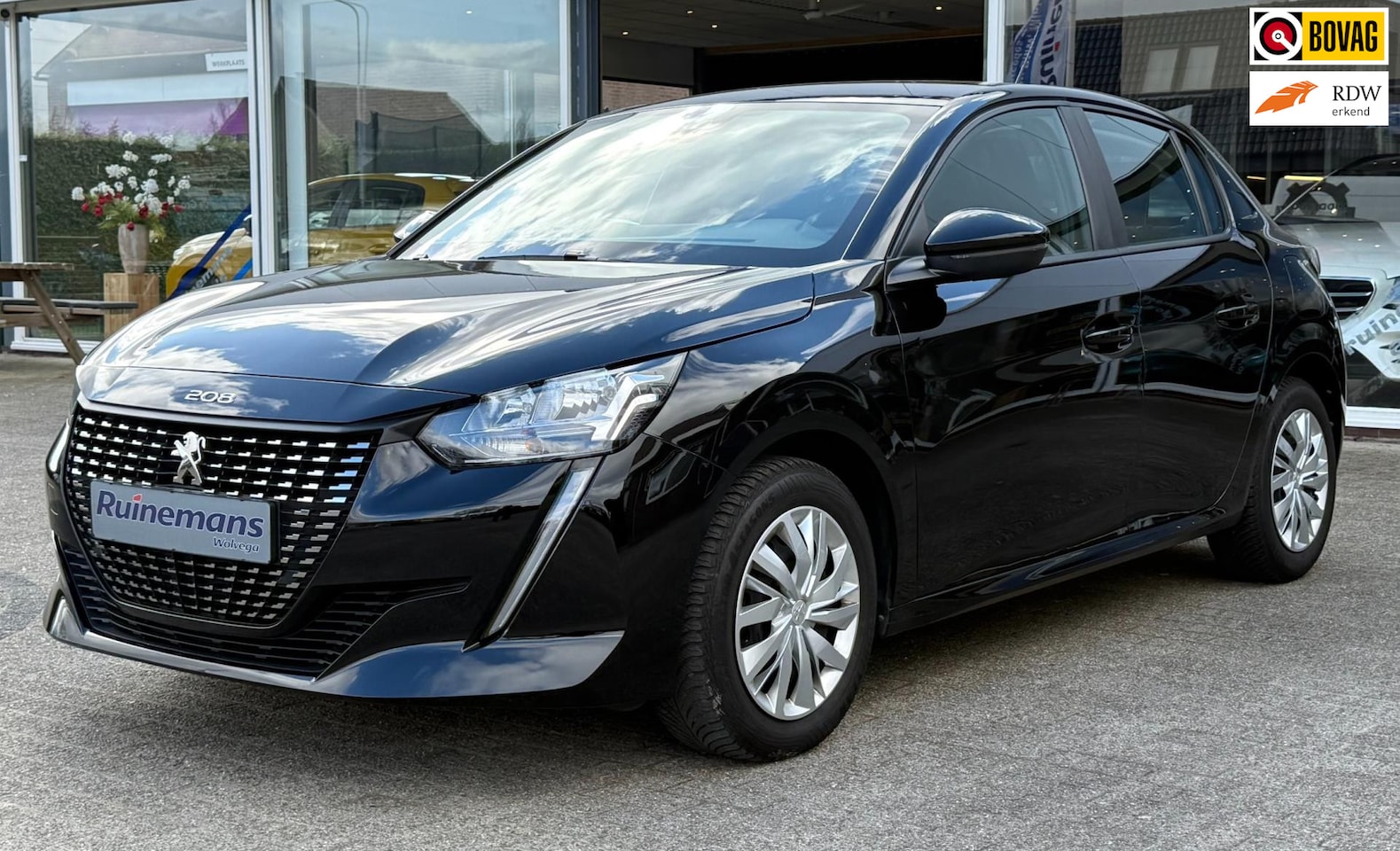 Peugeot 208 - 1.2 PureTech Active / CARPLAY / AIRCO / NL AUTO - AutoWereld.nl