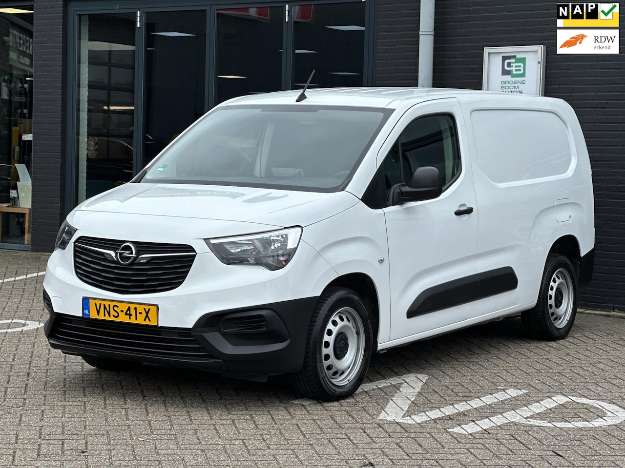 Opel Combo - 1.5D L2H1 Edition/LANG/102 PK/APP-CONNECT/NAVI/NL-AUTO NAP!! - AutoWereld.nl