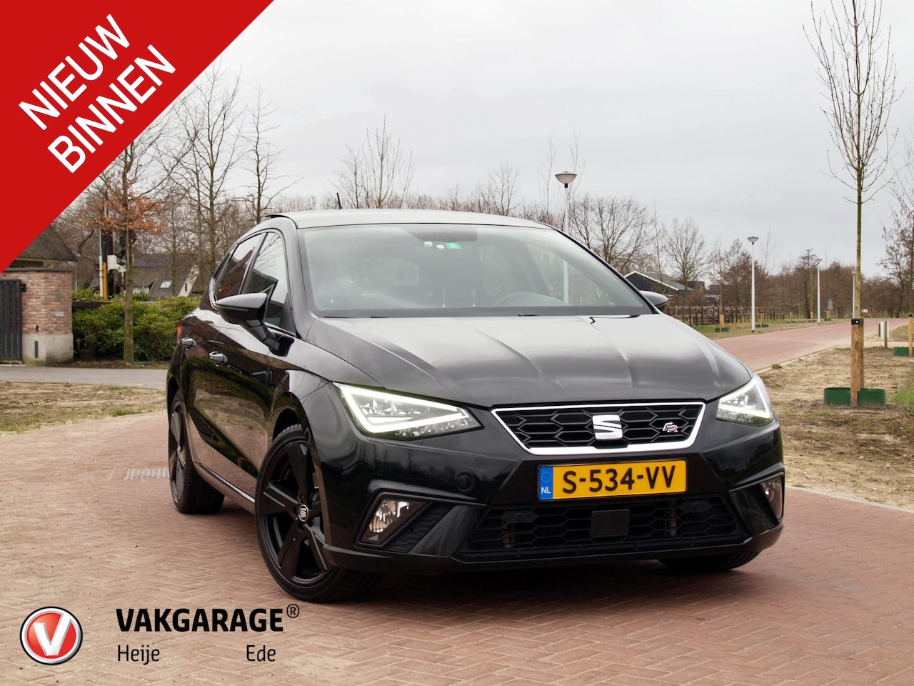 Seat Ibiza - 1.0 TSI FR Business Intense | Panoramadak | Camera | Apple Carplay | Beats Audio | Cruise - AutoWereld.nl