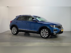 Volkswagen T-Roc - 1.5 TSI 150pk DSG Sport Camera Virtual Cockpit Navigatie DAB+