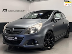 Opel Corsa - 1.6-16V T OPC RecaroKuipStoelen/Airco/NweApk