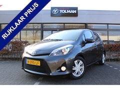 Toyota Yaris - 1.5 Full Hybrid Dynamic | Rijklaar | Pano | ''Trekhaak'' | Clima | Keyless | Camera | Navi