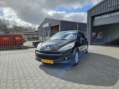 Peugeot 207 - 1.4-16V Color-line 5 Deurs. Goed rijdende en zeer nette auto, Airco, Electr pakket, Apk 09