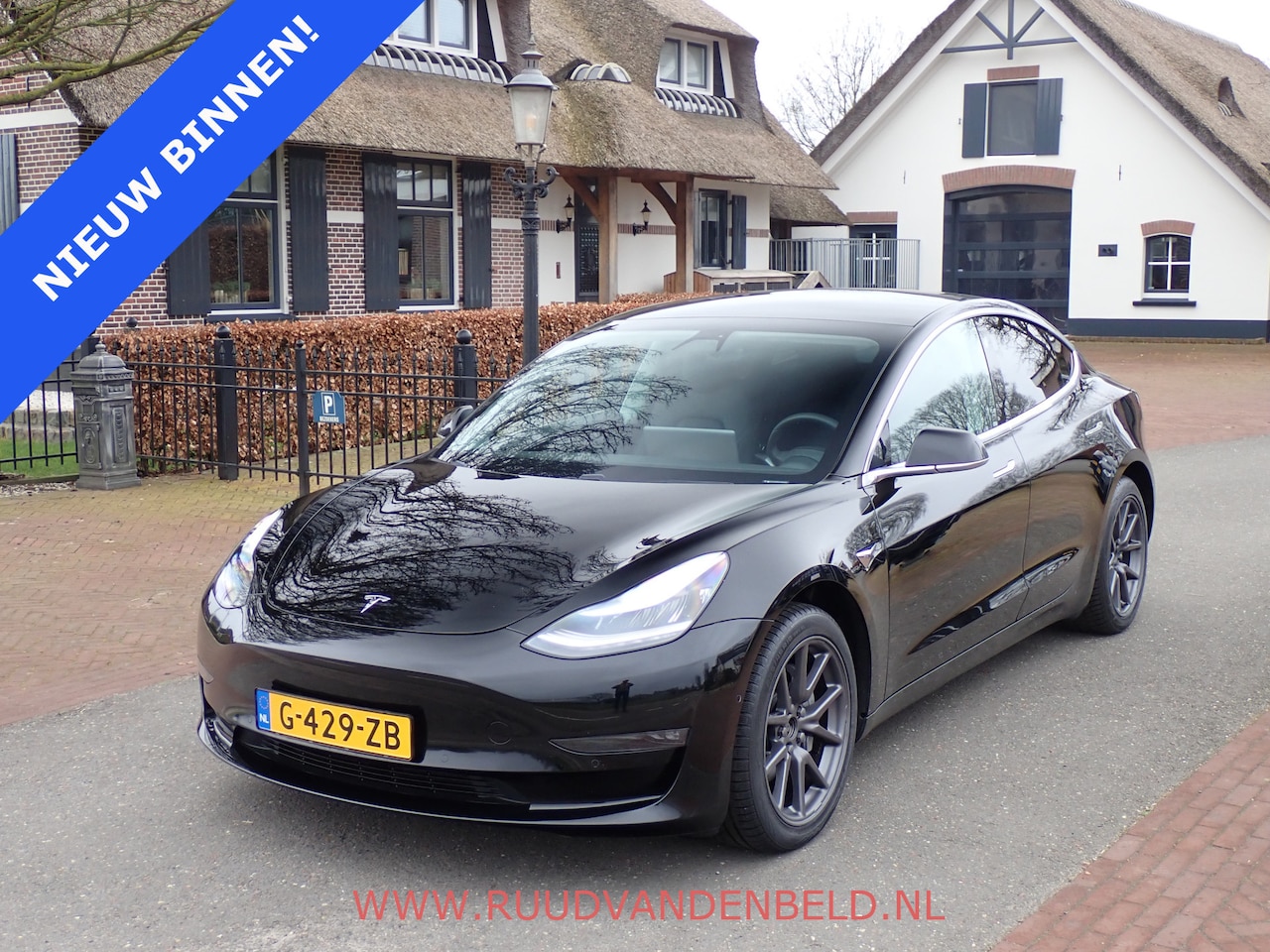 Tesla Model 3 - Long Range RWD Long Range AWD 75kWh AUTOPILOT / TREKHAAK - AutoWereld.nl