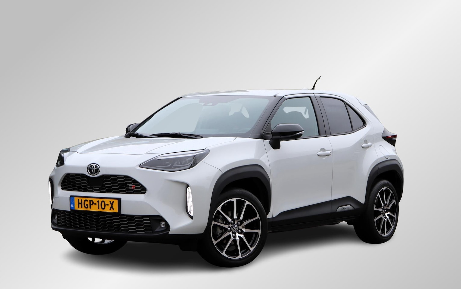 Toyota Yaris Cross - 1.5 Hybrid GR Sport 1.5 Hybrid GR Sport - AutoWereld.nl