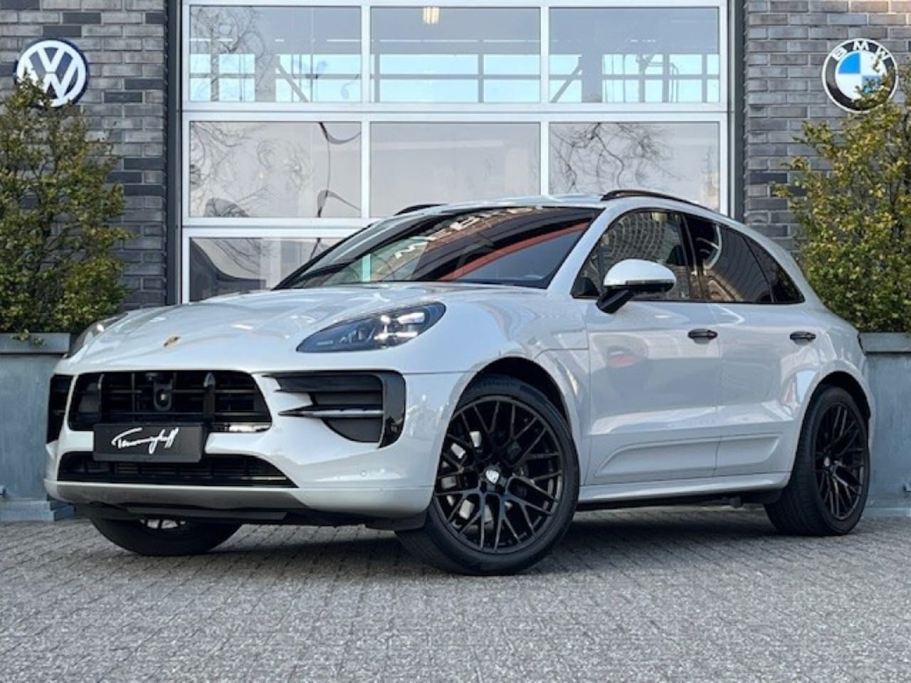 Porsche Macan - 2.0 FACELIFT - LUCHTVERING - PANO - SPORTCHRONO - 21 INCH - AutoWereld.nl