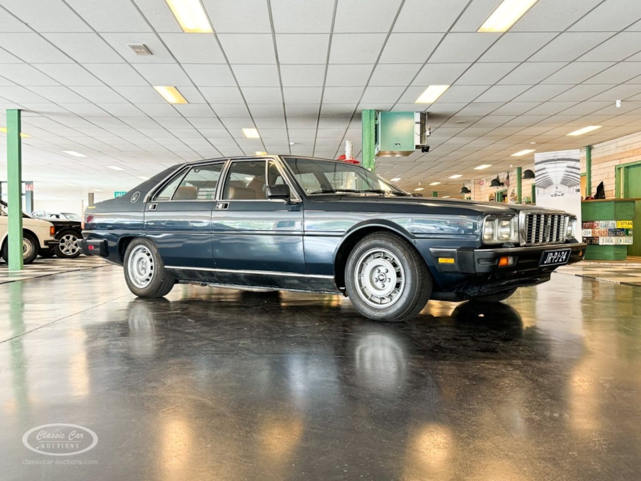 Maserati Quattroporte - QUATROPORTE 4.9 V8  - ONLINE AUCTION - AutoWereld.nl