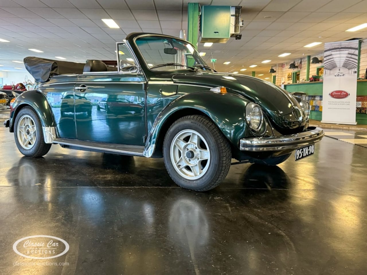 Volkswagen Kever - 1303 LS Convertible  - ONLINE AUCTION - AutoWereld.nl