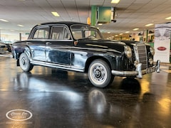 Mercedes-Benz 220 - 220S - ONLINE AUCTION