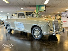 Mercedes-Benz 220 - 219 S - ONLINE AUCTION