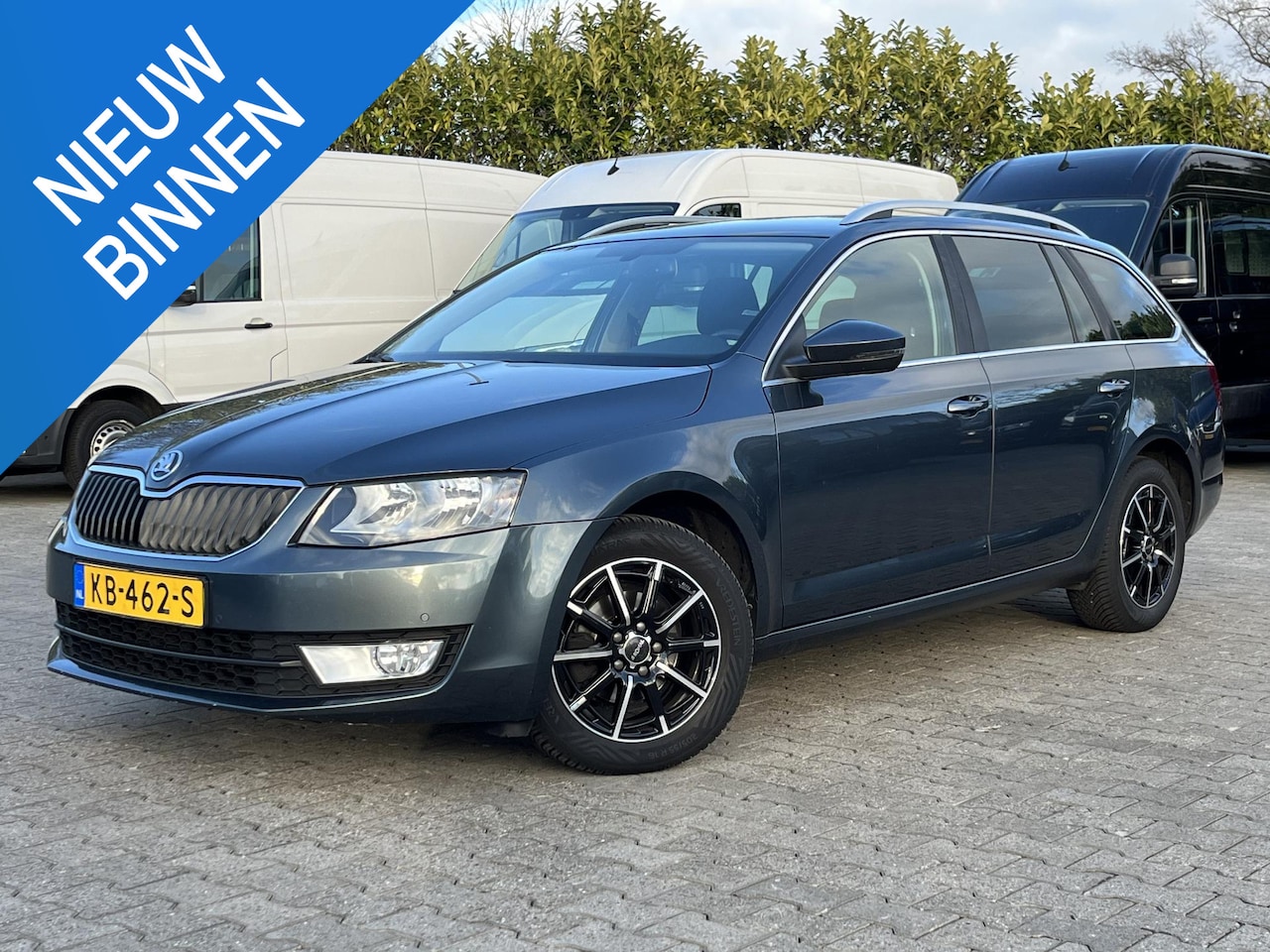 Skoda Octavia Combi - 1.6 TDI Ambition Businessline AIRCO CRUISE NAV DSG - AutoWereld.nl