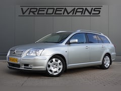 Toyota Avensis - 2.0 D-4D Linea Terra