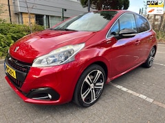 Peugeot 208 - 1.2 PureTech GT-line / Camera / Half Leder / LED