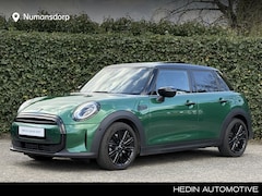 MINI Cooper - 5-deurs | Piano Black Details | Panorama | Stoel + Stuurverw. | Camera | Comfort Acces | G