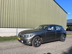 BMW 1-serie - 116d Centennial High Executive Adaptive cruise control