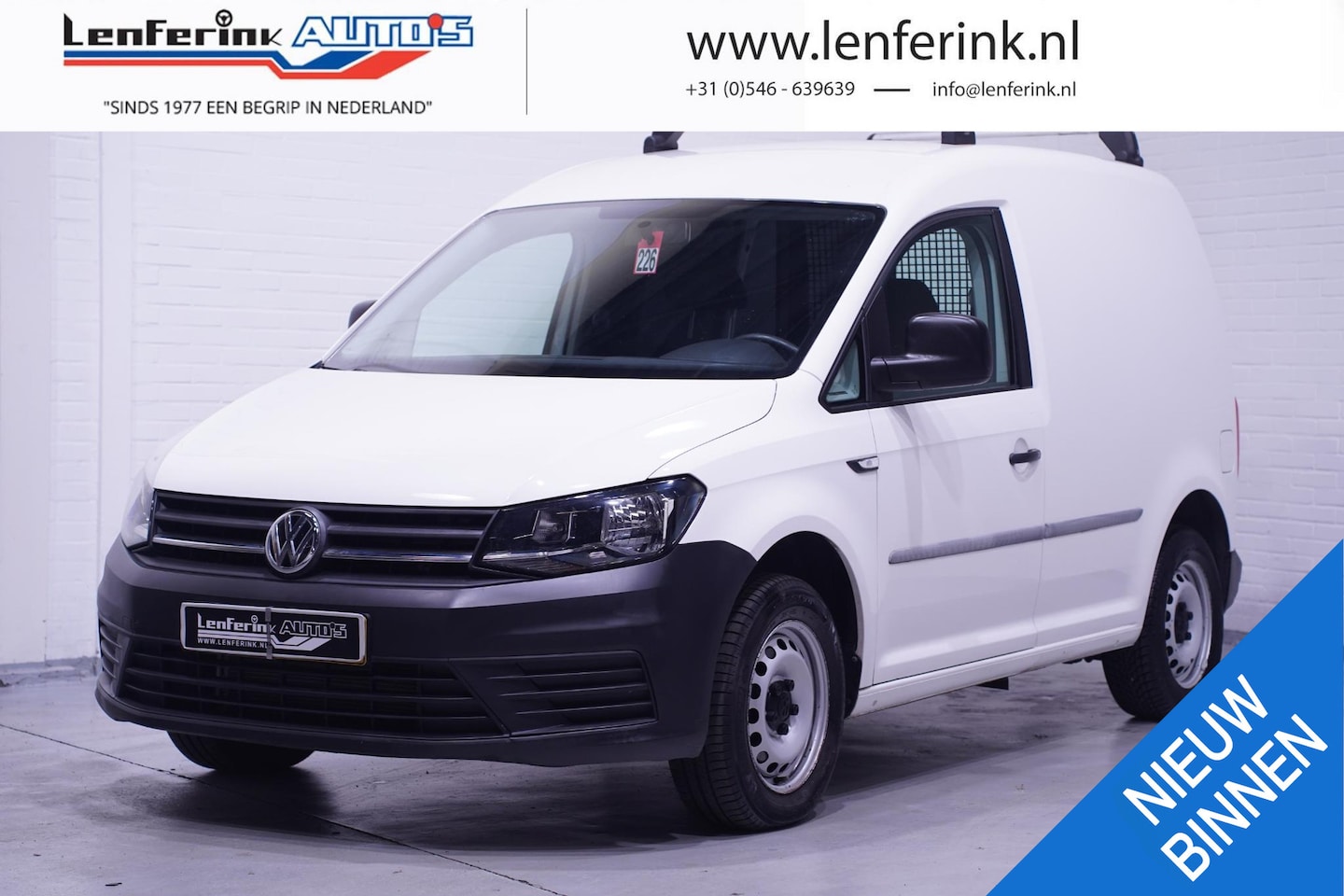 Volkswagen Caddy - 2.0 TDI 75 pk L1H1 Airco, Trekhaak Audio Systeem, NAP, Dakdragers - AutoWereld.nl