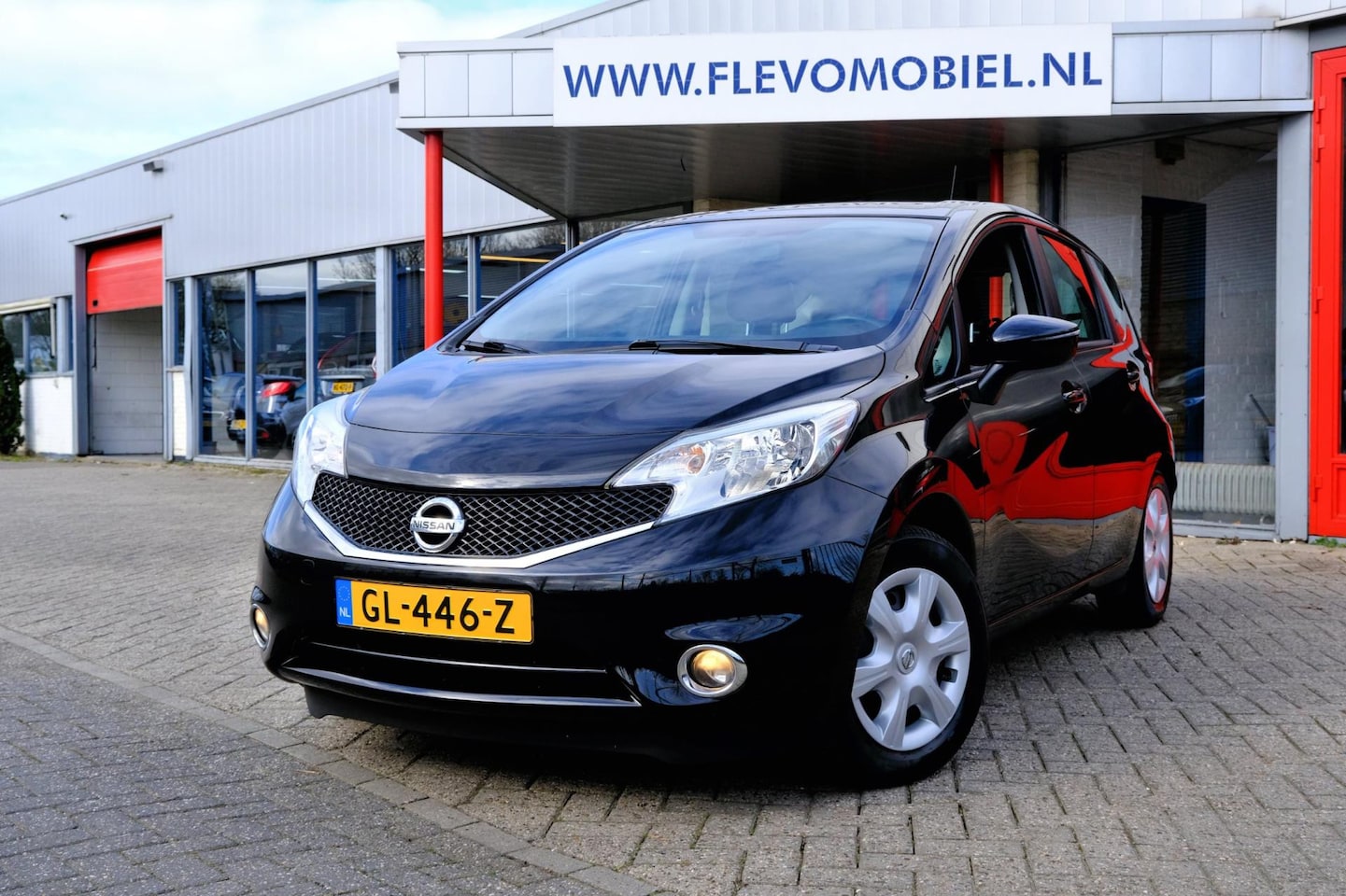 Nissan Note - 1.2 Acenta 5-drs *59.437km* Airco|Cruise|Trekhaak - AutoWereld.nl