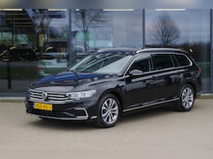 Volkswagen Passat Variant - 1.4 TSI PHEV GTE 218 PK BNS, Leder-Alcantara, Stoelverwarming, Digitale Cockpit, Afn, Trek