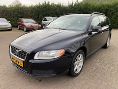 Volvo V70 - 2.0 Kinetic Navi / PDC / Youngtimer