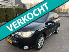 Mitsubishi Outlander - 2.0 PHEV Instyle ECC LEDER S/K DAK, XENON NAVI NAP