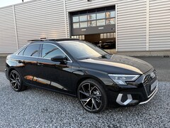 Audi A3 Limousine - 35 TFSI S-Tronic Proline Plus Panodak|Leer|Camera|ACC Zwart