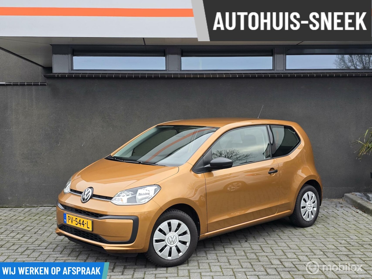 Volkswagen Up! - 1.0 BMT take up! Nieuwstaat / 2 jaar garantie - AutoWereld.nl