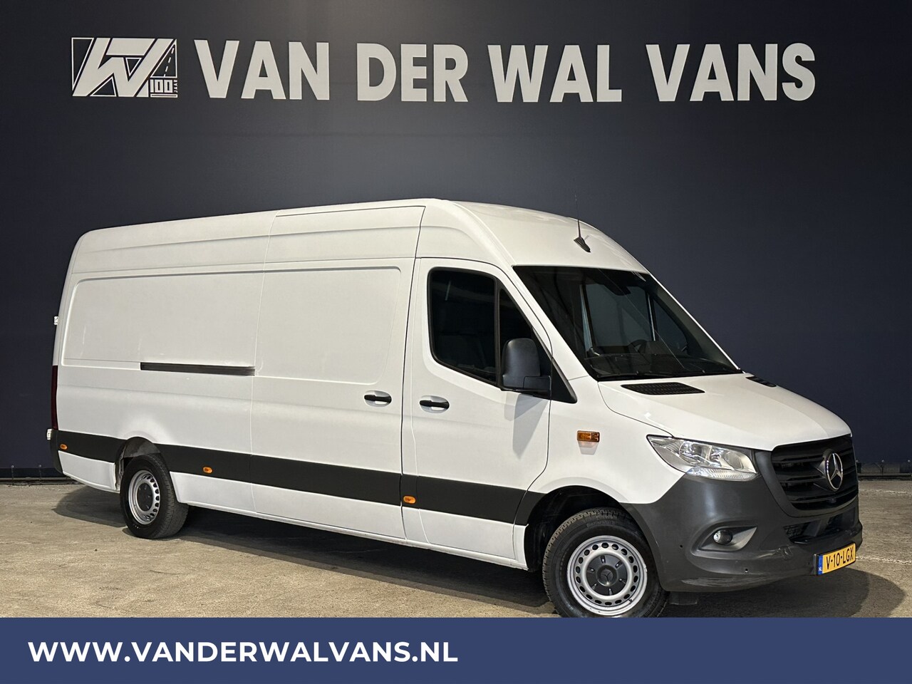 Mercedes-Benz Sprinter - 315 CDI 150pk L3H2 Euro6 Airco | 360 Graden Camera | Navigatie | Apple Carplay Android Aut - AutoWereld.nl