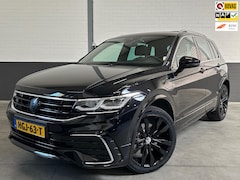 Volkswagen Tiguan - 1.4 TSI PHEV 245 pk R-Line Business+, digitale cockpit, head-up, climate ect