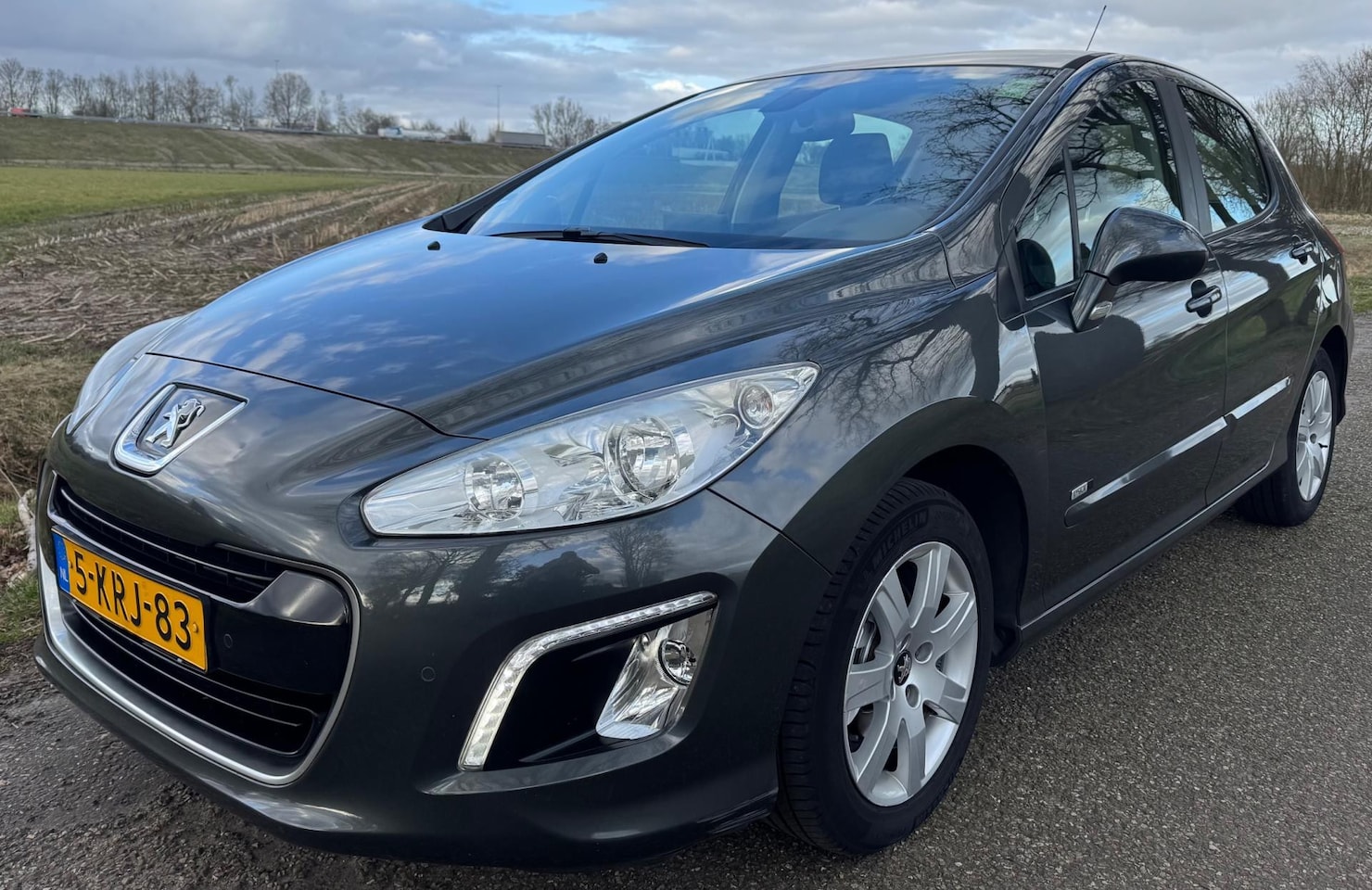 Peugeot 308 - 1.6 VTi Style 2013 NAVI CLIMA CRUISE NAP DEALER ONDERHOUDEN - AutoWereld.nl