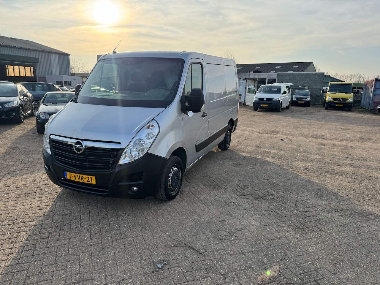 Opel Movano - 2.3 CDTI L1H2 2.3 CDTI L1H2 - AutoWereld.nl