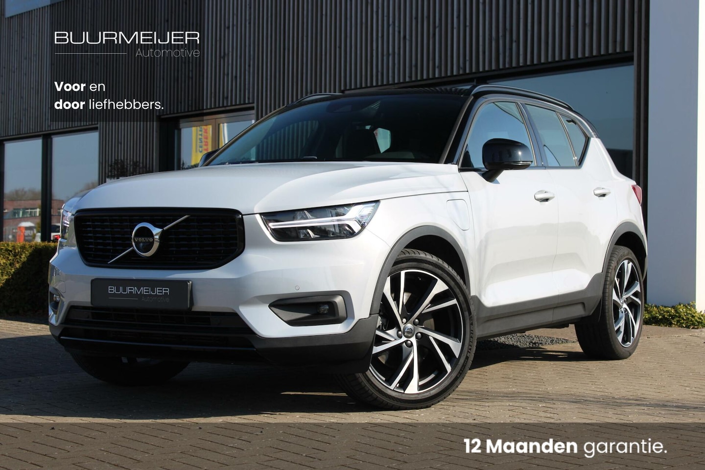 Volvo XC40 - 1.5 T5 Recharge R-Design - ACC - Standkachel - Stoelverwarming - 360 graden camera - Stuur - AutoWereld.nl