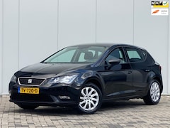 Seat Leon - 1.2 TSI Style Business EXTRA SET VELGEN MET BANDEN