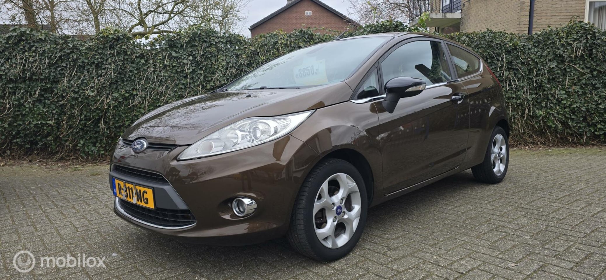 Ford Fiesta - 1.25 - Nieuwe APK + onderhoudsbeurt - AutoWereld.nl