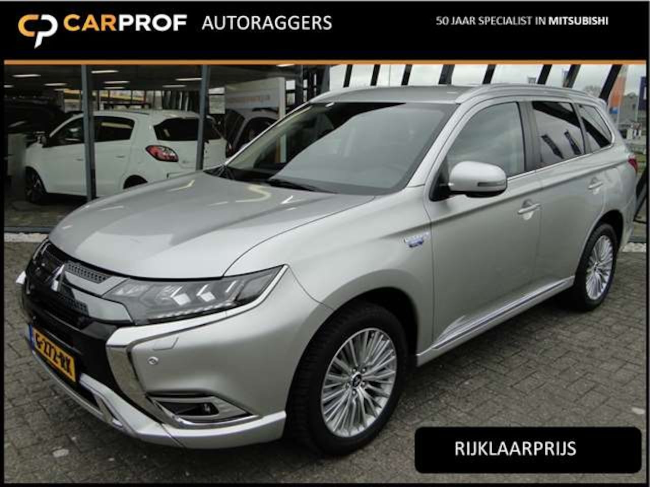 Mitsubishi Outlander - PHEV 2.4 Phev Intense | | Carplay/Android | Cruise | 2020 Model - AutoWereld.nl