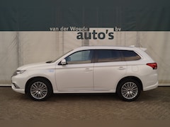 Mitsubishi Outlander - 2.4 PHEV Intense+ -S.DAK-ECC-CAM-NAVI