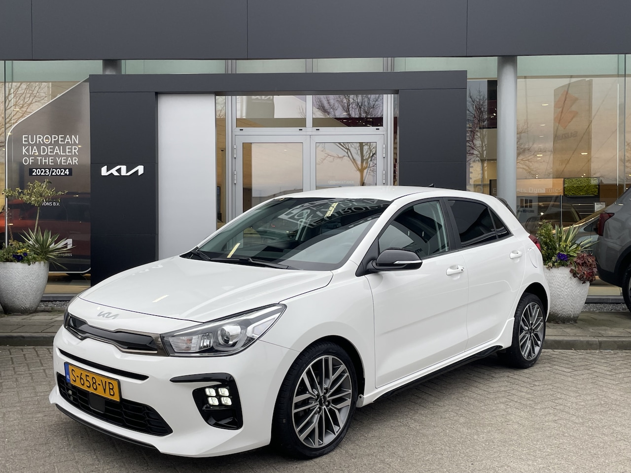 Kia Rio - 1.0 T-GDi MHEV GT-Line | Navi | camera | Carplay | Stoel/stuur verwarming | - AutoWereld.nl