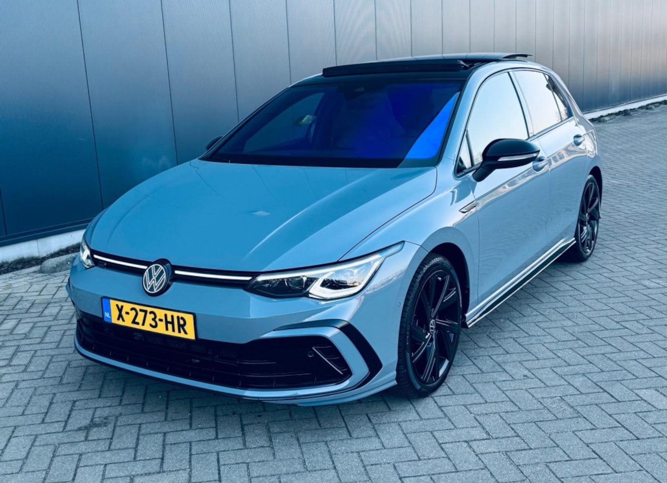 Volkswagen Golf - 1.5 eTSI R-Line Bns - AutoWereld.nl