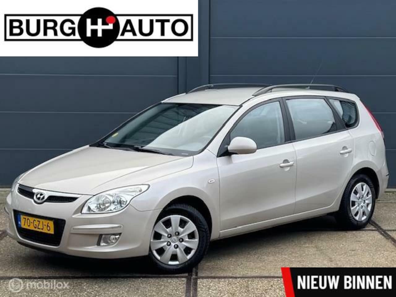 Hyundai i30 CW - 1.6i Dynamic 1.6i Dynamic - AutoWereld.nl