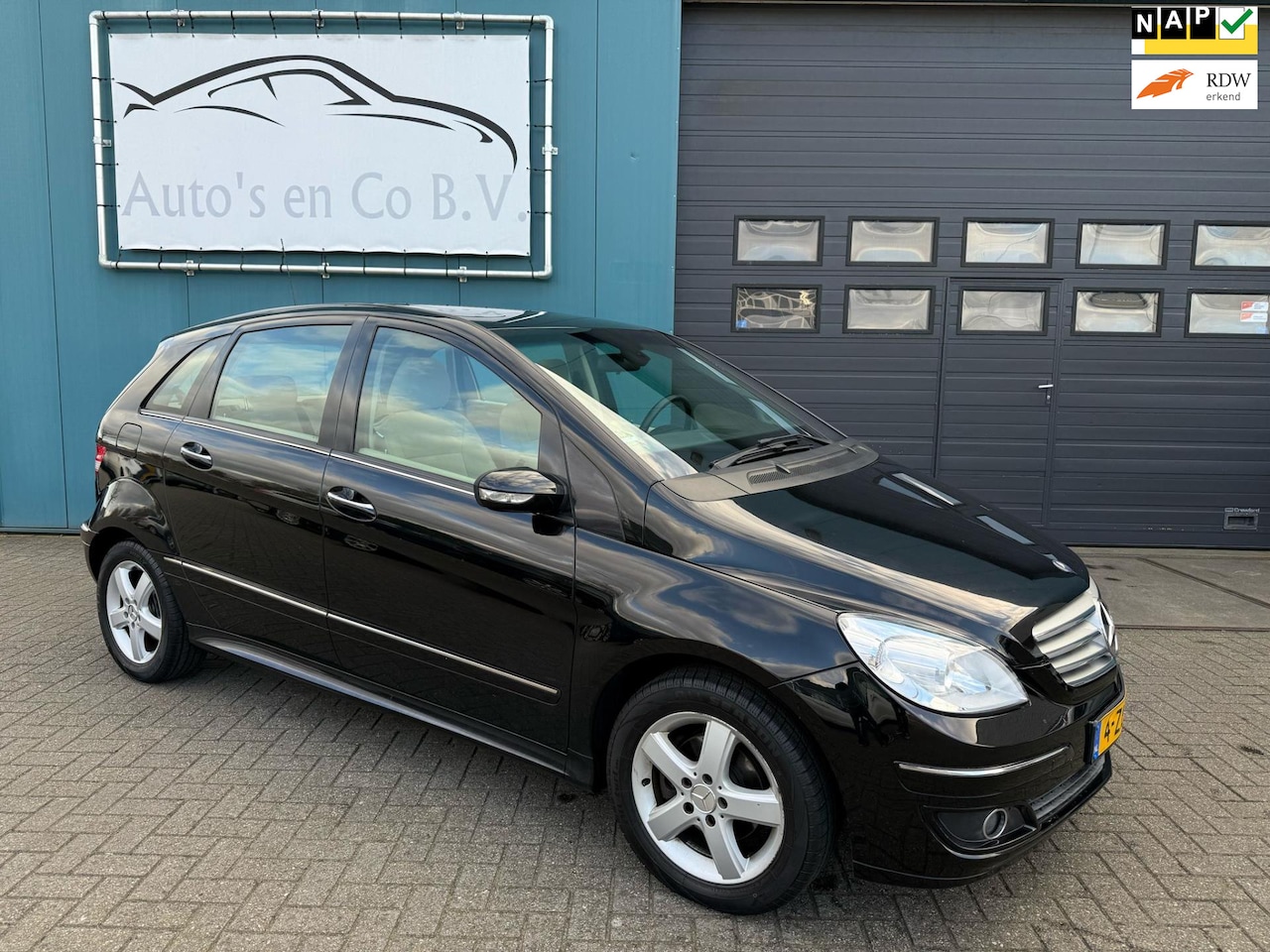 Mercedes-Benz B-klasse - 170 Clima Panoramadak 16"Lm velgen Incl nw Apk 05-2026 - AutoWereld.nl