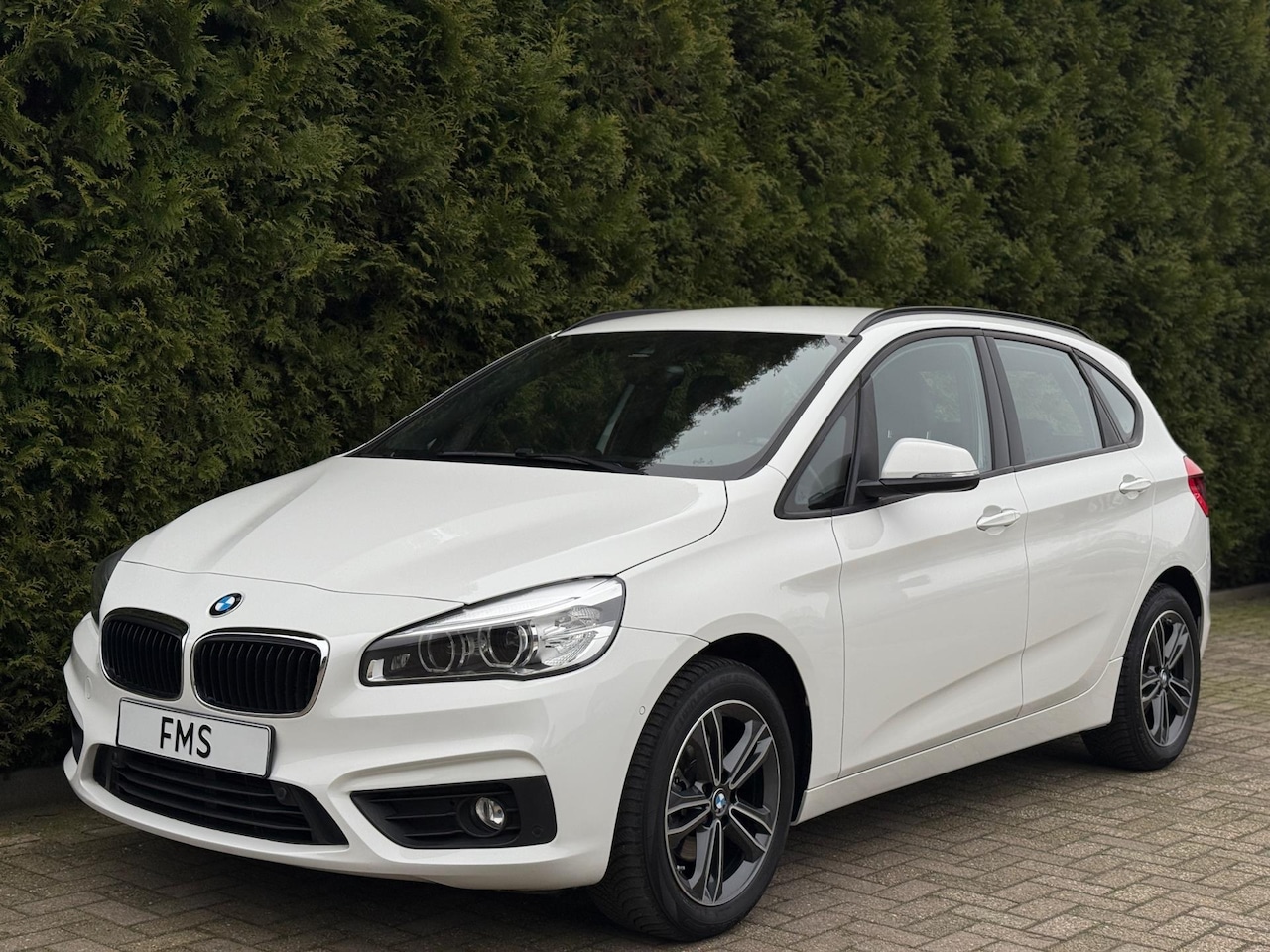 BMW 2-serie Active Tourer - 218i High Executive Launch Edition H/K - AutoWereld.nl