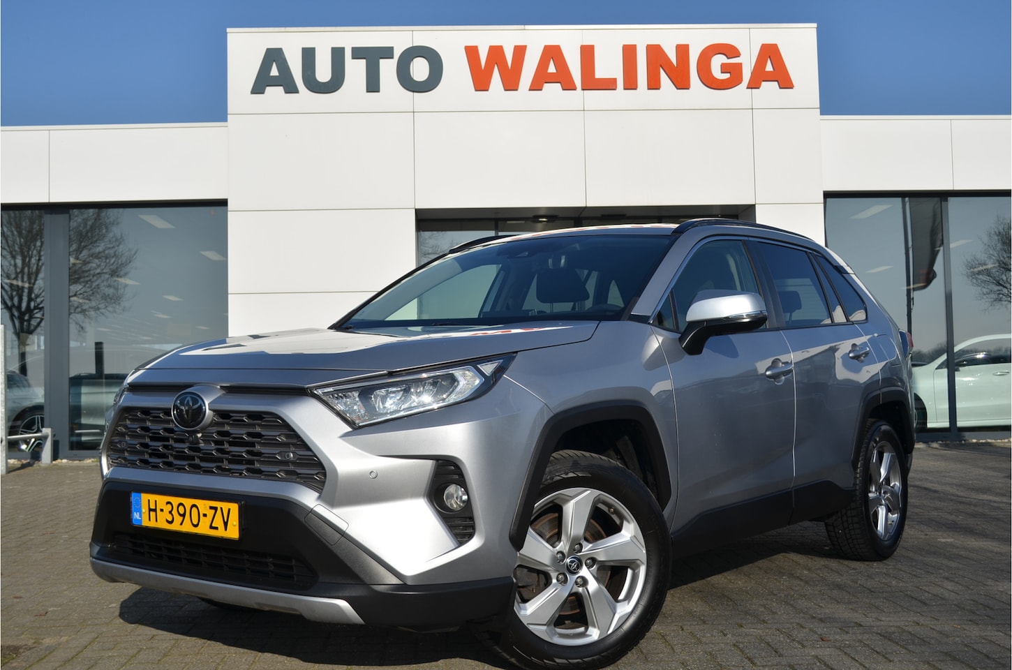 Toyota RAV4 - 2.0 VVT-iE Dynamic a.Camera | Dodehoeksensor | Elektr a.klep | Keyless | LED koplampen | A - AutoWereld.nl