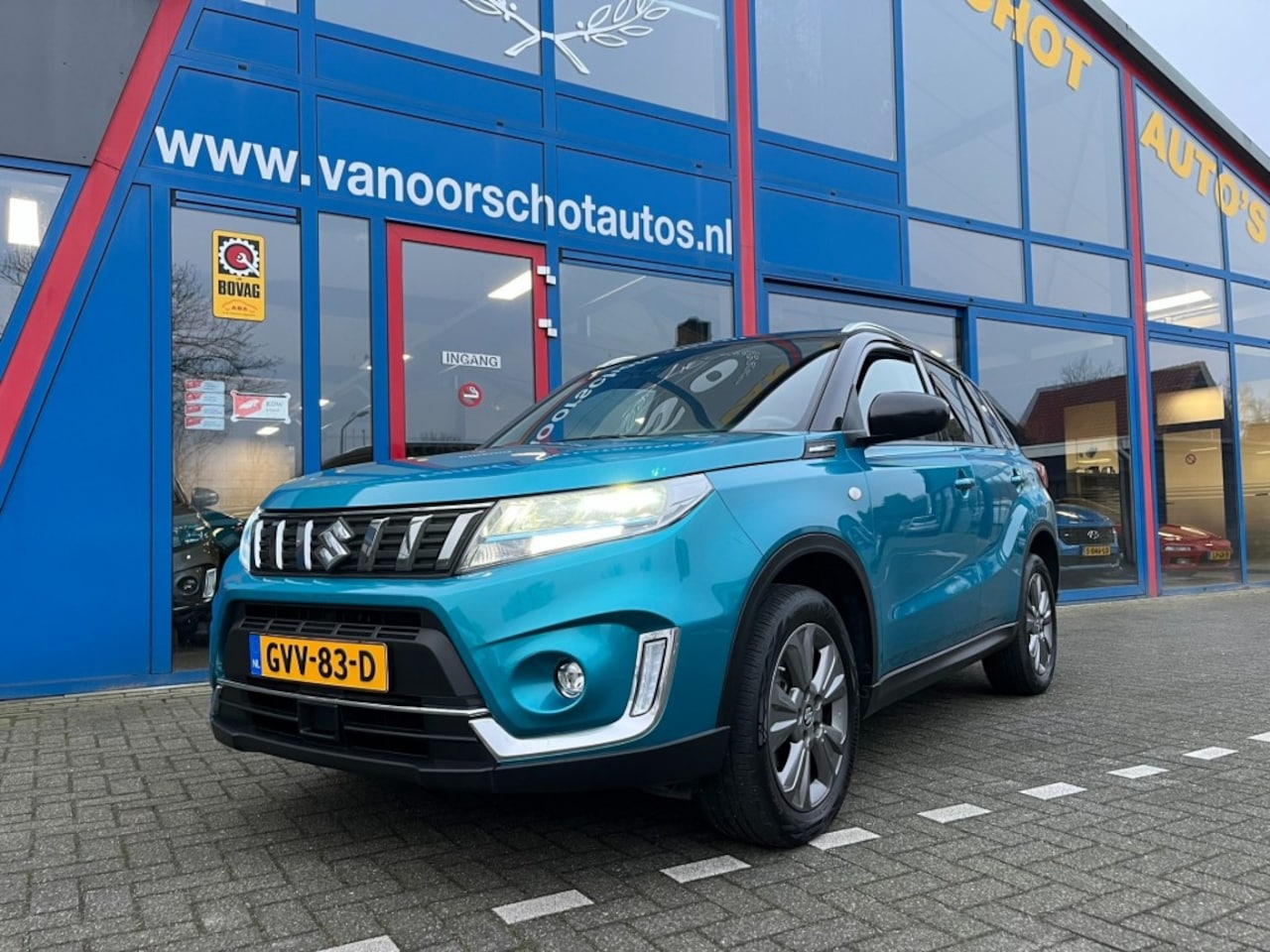 Suzuki Vitara - 1.5 Hybride Automaat Navi Carplay Camera Led Airco(ECC) bj2023 - AutoWereld.nl