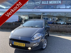 Fiat Punto Evo - 0.9 TwinAir Sempre 100pk Climate control - Cruise control - Park.sensoren achter - Navi fu