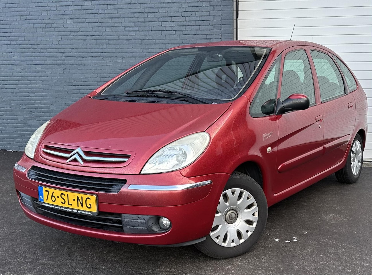 Citroën Xsara Picasso - 1.8i-16V Attraction NWEAPK/CLIMA/CRUISE/PDC/TREKHAAK - AutoWereld.nl