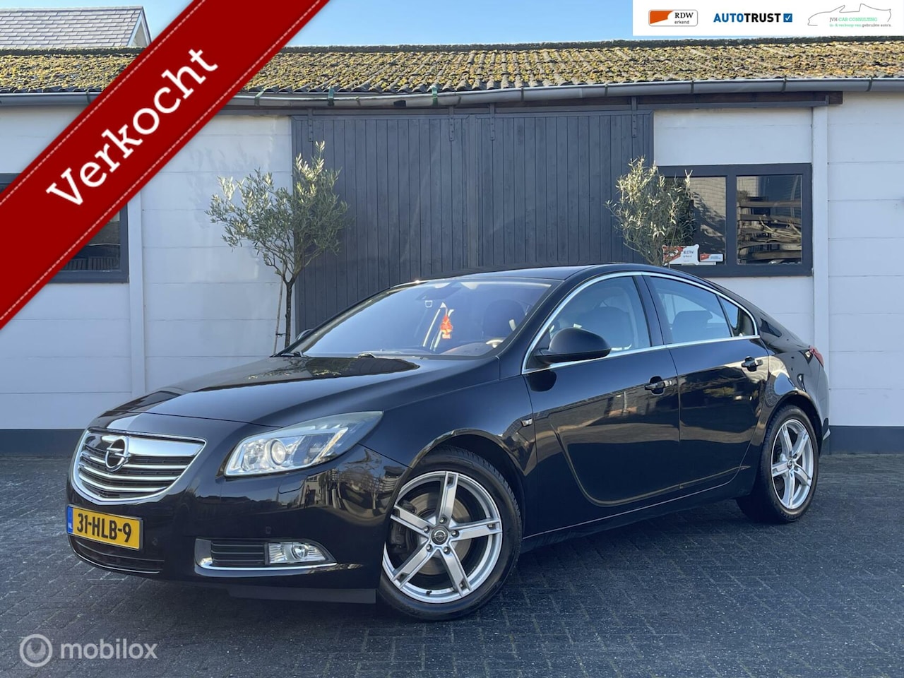 Opel Insignia - 220pk Turbo Cosmo|RIJKLAAR|LEER AGR|YOUNGTIMER - AutoWereld.nl