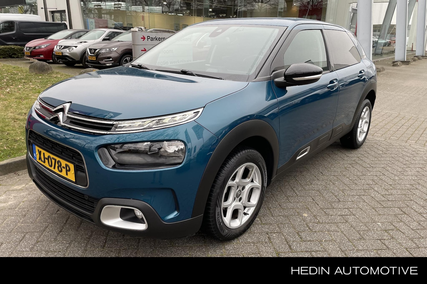 Citroën C4 Cactus - 1.2 PureTech Shine Automaat, Trekhaak, Nav, Cruise, Lm velgen, - AutoWereld.nl