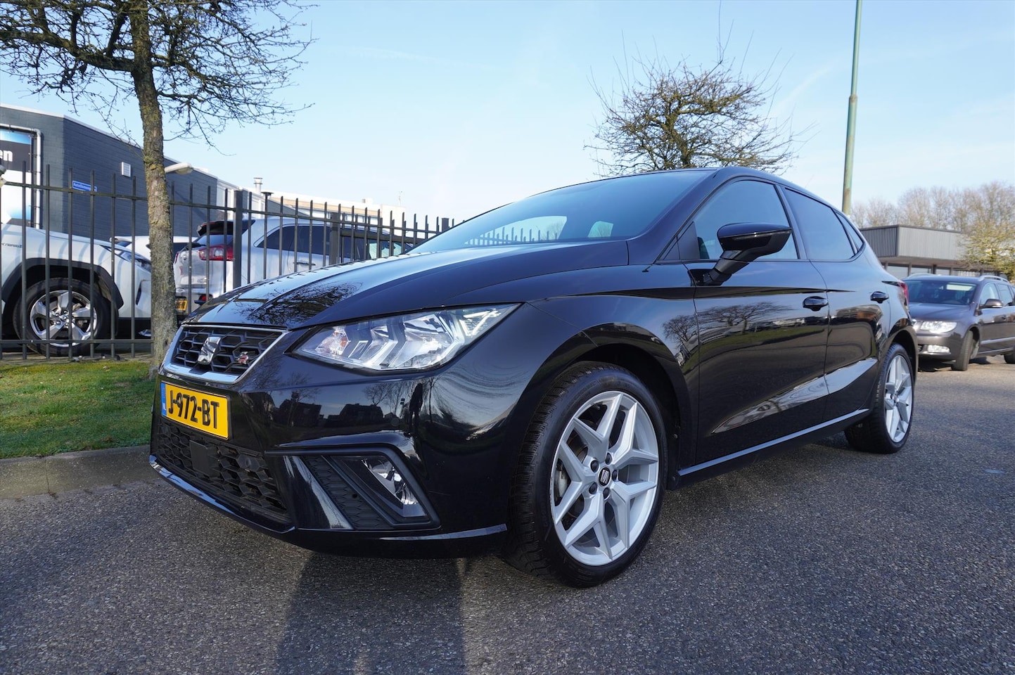 Seat Ibiza - 1.0 EcoTSI 95pk FR Business Intense Comfort Plus Tech & Music Apple Carplay - AutoWereld.nl